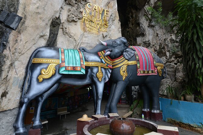3-Hour Countryside and Batu Tour in Malaysia - Batu Caves and the 272-step test