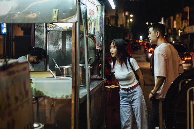 3-Hour Private Street Food Walking Tour in Kuala Lumpur - Night market timing can change the experience