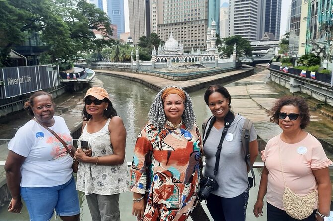 Airport Layover Tour: Kuala Lumpur Full-Day - Batu Caves: the trip’s most distinctive stop