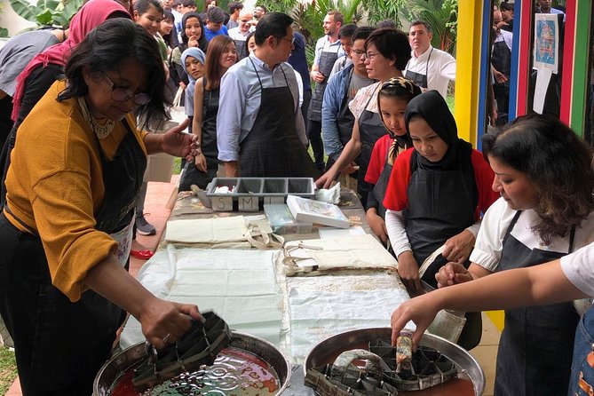 Batik Bag Painting Workshop by myBatik - Why batik makes a better souvenir than another keychain