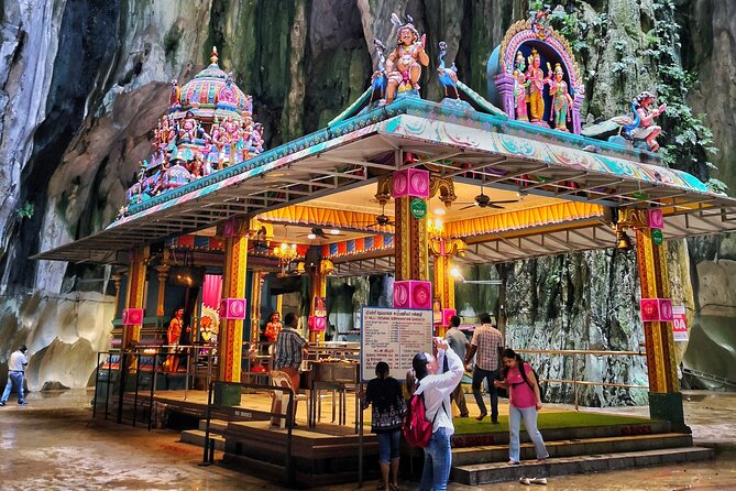 Batu Caves and Sari Experience with Batik Workshop - Who will enjoy this experience most?