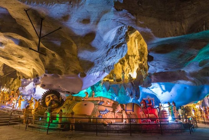Batu Caves & Genting Highland Day Tour Include 2-Way Cable Car Ride - Genting Strawberry Leisure Farm