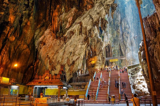 Batu Caves Tour from Kuala Lumpur - The 272 steps to the main cave