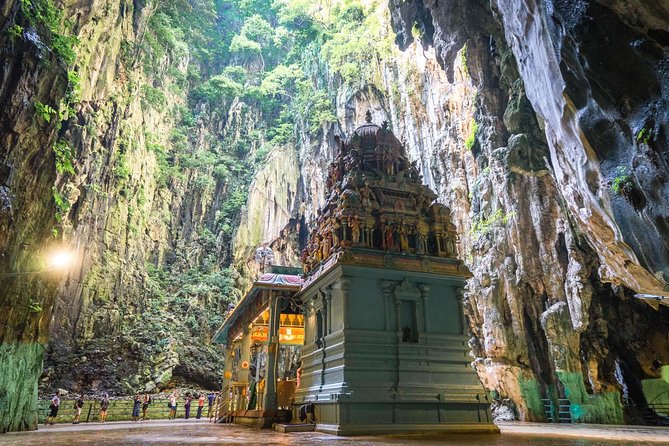 Batu Caves Tour from Kuala Lumpur - Temples, shrines, and the Ramayana Cave