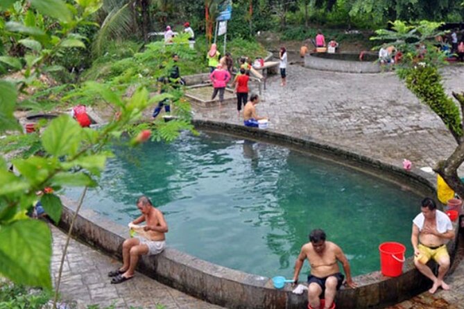 Batu Caves,Waterfalls and Hot Springs Tour With Lunch - Leaving central Kuala Lumpur at 9:00 am