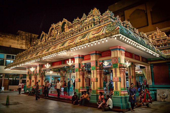 Best of KL at Night – Iconic Sights, Local Life & City Lights - What the driver-guide service adds