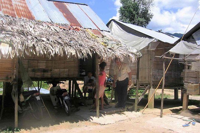 Cameron Highlands, Garden of Nature Full Day Private Guided Tour - Orang Asli village culture along the route