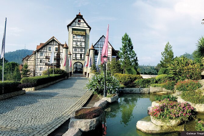Colmar Tropicale and Batu Caves Day Trip (SIC - Join In Tour) - Why this day trip works