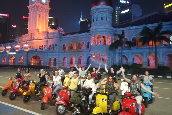 Cooler Lumpur by Night - How the group size changes the experience