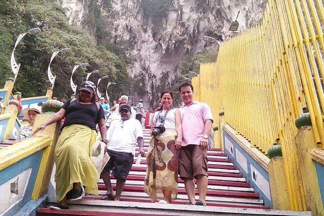 Day Tour Kuala Lumpur City, Batu Caves, Little India, Chinatown - Petaling Street and Kuala Lumpur’s Chinatown
