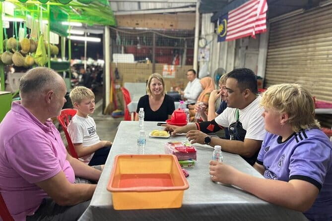 Eat Like a Local in Kuala Lumpur - Pudu starts the evening with noodles and stuffed vegetables