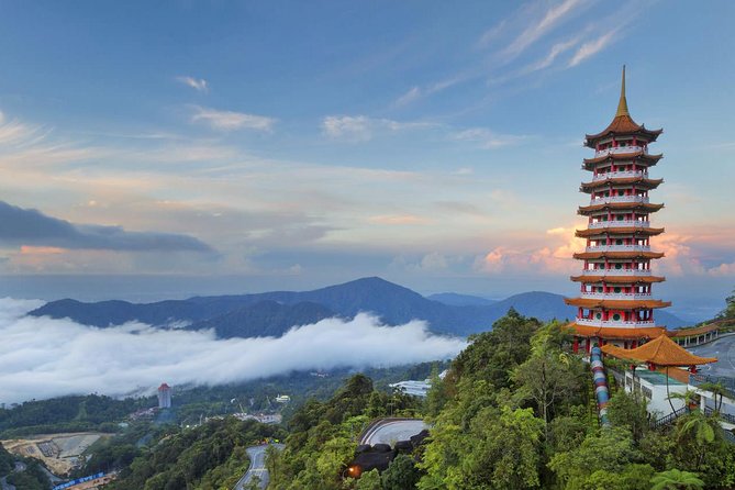 Escape to Genting Highlands: Day Tour with Scenic Cable Car Ride - Leaving Kuala Lumpur for cooler mountain air