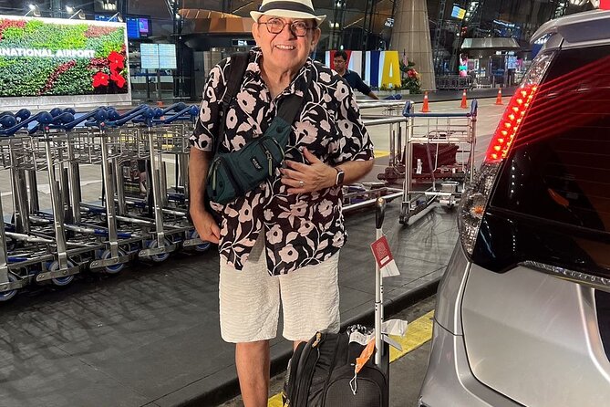 Exclusive Kuala Lumpur International Airport Transfer - What the airport arrival feels like