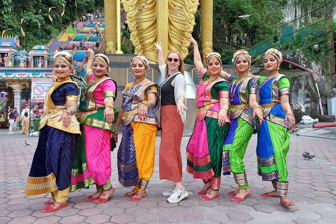 First Day : Arrival Transfer with Batu Caves Highlights Tour - Key points at a glance