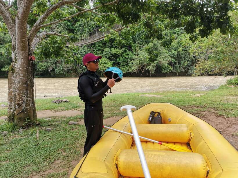From Kota Kinabalu : Kiulu White Water Rafting Tour + meal - Facilities, clothing, and what to pack