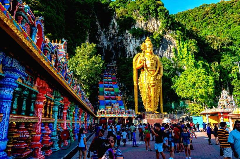 From Kuala Lumpur: Batu Caves Cultural Temple Tour - Little India and Brickfields by car