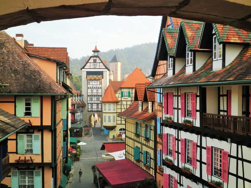 From Kuala Lumpur: Bukit Tinggi Private Day Trip - The one-hour road from Kuala Lumpur to Bukit Tinggi
