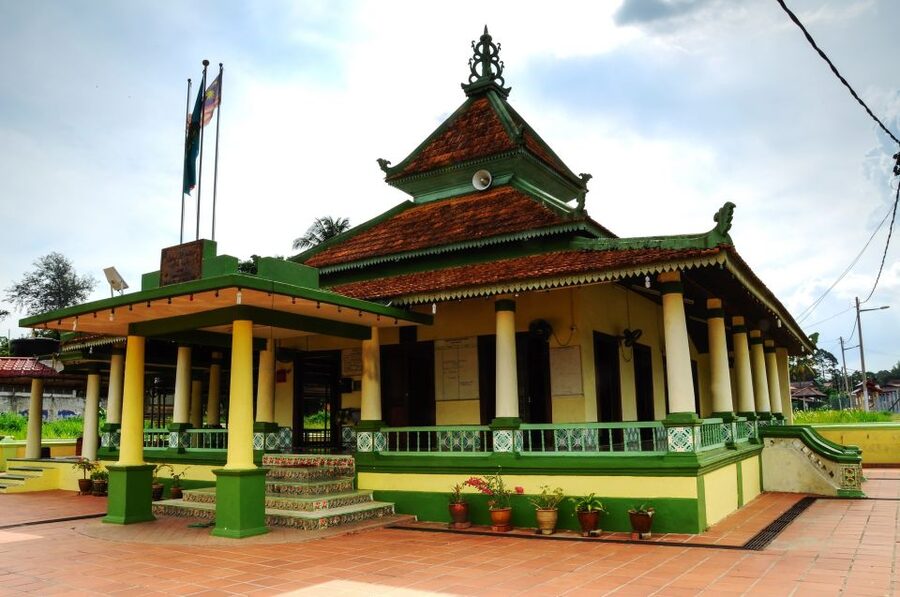 From Kuala Lumpur: Full-Day Historical Tour of Malacca - A Famosa shows Malacca’s European chapter