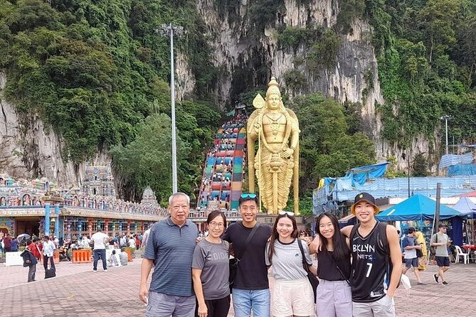 Full Day Kuala Lumpur City Tour with Petronas Twin Tower Tickets - Royal Kuala Lumpur and the city’s national symbols