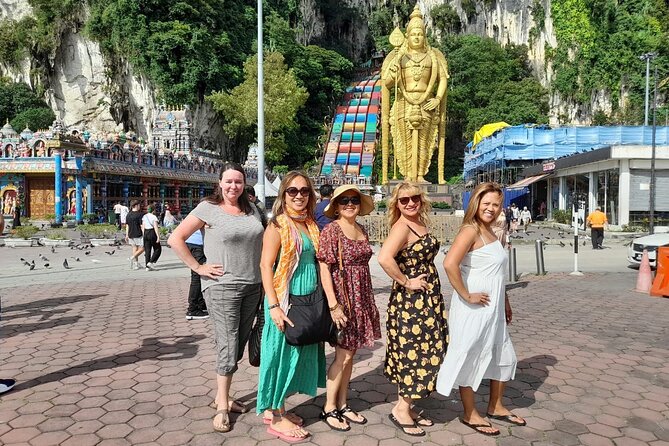 Full-Day Kuala Lumpur Sightseeing Tour - Petronas Twin Towers and KLCC Park