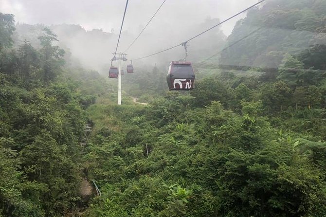 Genting Highlands Day Trip from Kuala Lumpur with Skyway Cable Car Ride - Batu Caves and the 272-step climb