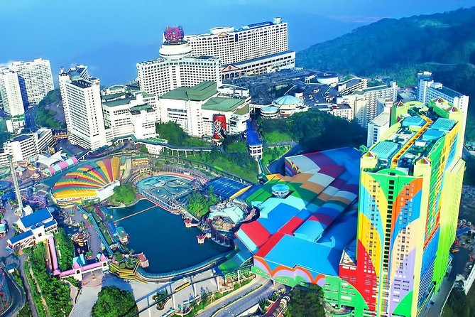 Genting Highlands Fun Day Trip from Kuala Lumpur - Two hours at Genting Highlands Premium Outlets