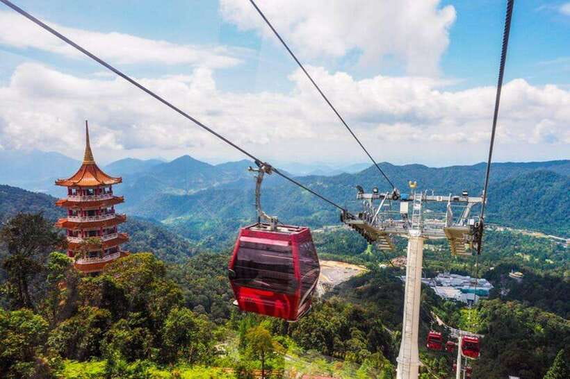 Genting Highlands Private Day Trip with Batu Caves - Leaving Kuala Lumpur for Genting Highlands