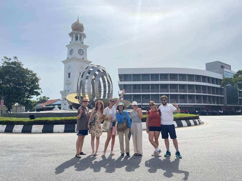 George Town: Heritage Walking Tour with Street Food Tasting - The Queen Victoria Memorial Clock Tower and Esplanade