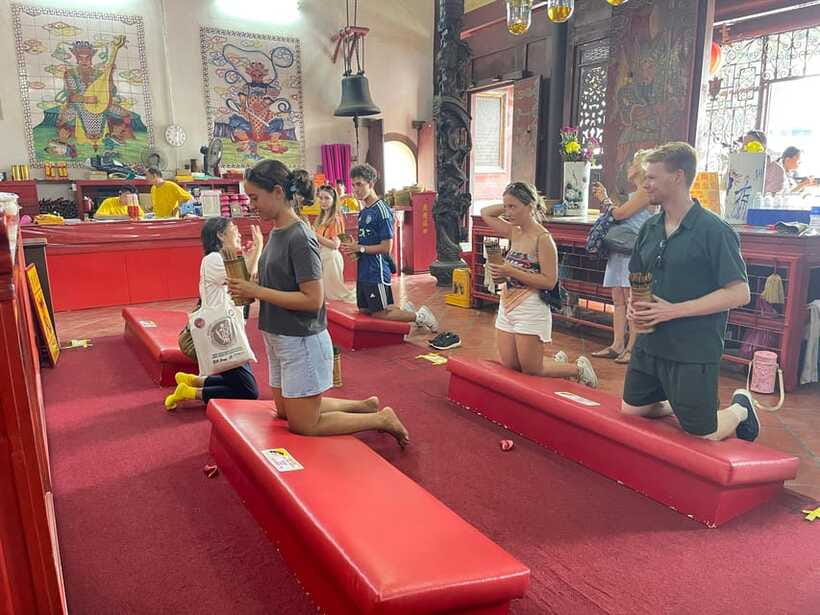 George Town: Heritage Walking Tour with Street Food Tasting - Armenian Street, shophouses, and street art