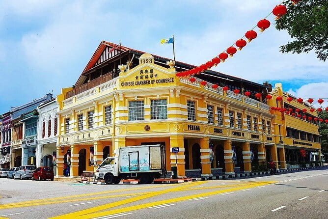 Georgetown Highlights Half Day Penang City Tour(5 hours) - Street Art Penang and the umbrella-lined street