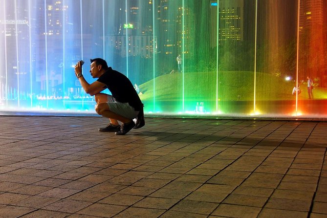 Glittering Night at Lake Symphony, River of Life & Saloma Bridge - The River of Life: attractive lights, limited time