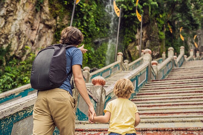 Half Day Cultural And Batu Caves Tour in Kuala Lumpur - Thean Hou Temple’s six tiers and Hainanese roots