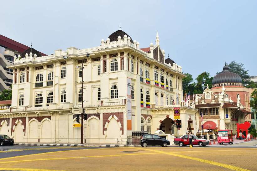 Half-Day Kuala Lumpur Exploration Tour - The Royal Palace and the changing guards