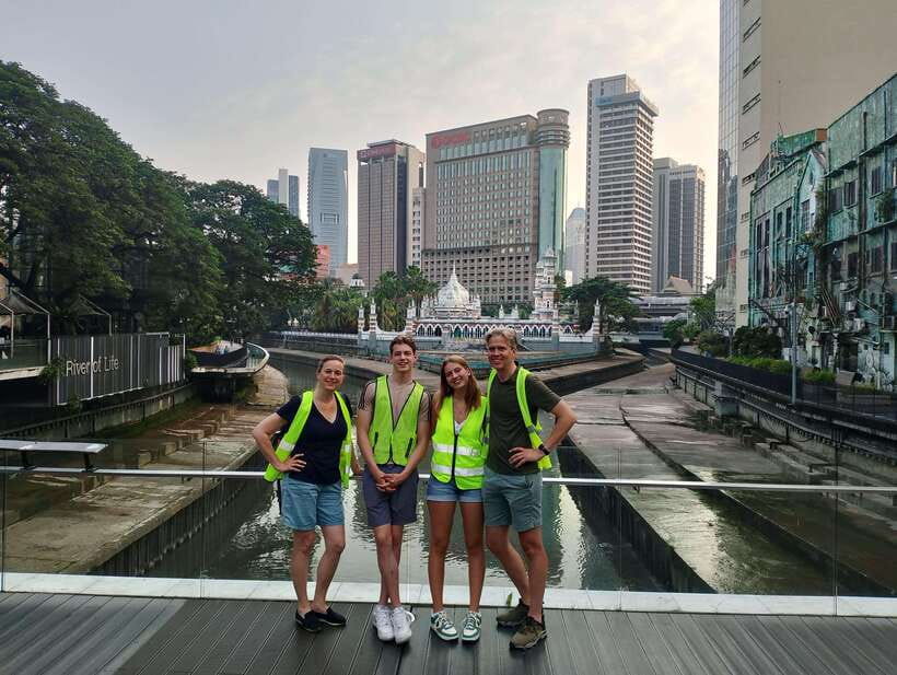 Hidden Kuala Lumpur: 4-Hour Bike Tour - Village Houses on Stilts and Kampung Baru