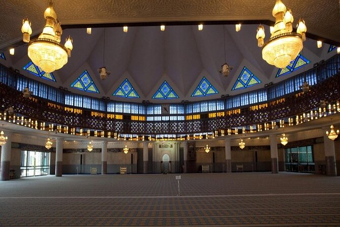 Immerse Yourself in Kuala Lumpur Heritage on a Night Tour - The River of Life and the city’s changing center