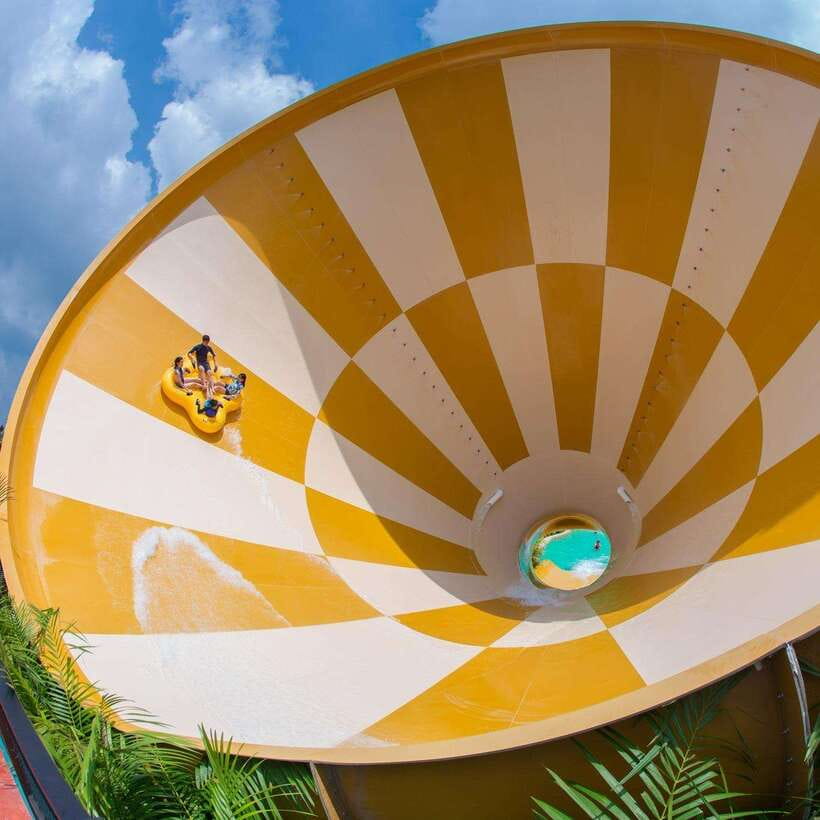 Johor: Adventure Waterpark Desaru Coast Entry Ticket - Arriving at Adventure Waterpark Desaru Coast
