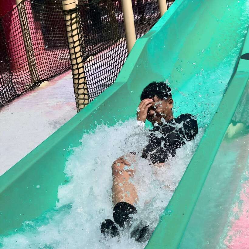 Johor: Adventure Waterpark Desaru Coast Entry Ticket - How the facilities affect the day
