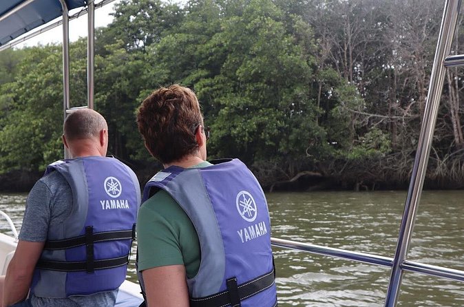 Johor Desaru Coast Day River Cruise - The 10-minute Desaru Fruit Farm Shop stop