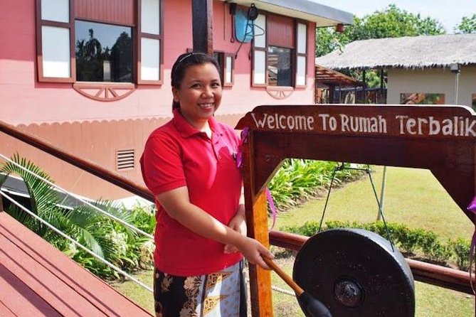 Kinabalu Park With Rumah Terbalik & Desa Cow Farm - Kinabalu Park and the Botanical Gardens