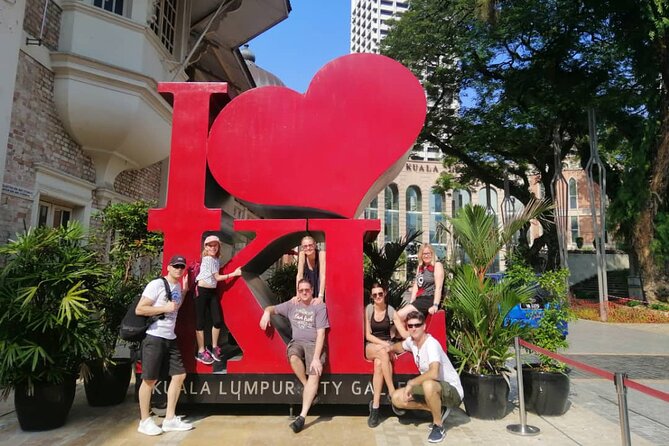 KL Butterfly Park Admission with Kuala Lumpur Famous Landmarks - Sultan Abdul Samad Building and Its Copper Domes