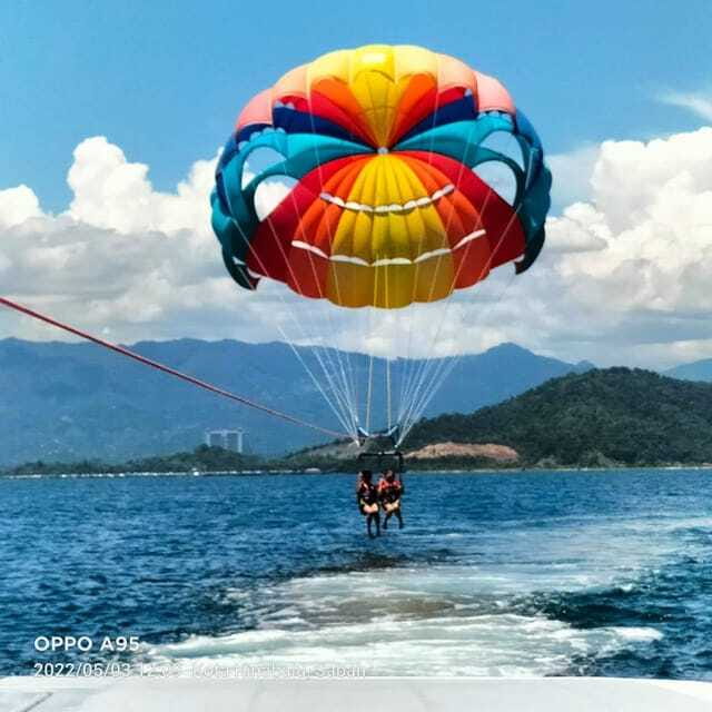 Kota Kinabalu: Island Hopping with Snorkeling & Meal - Why the crowds can change the experience