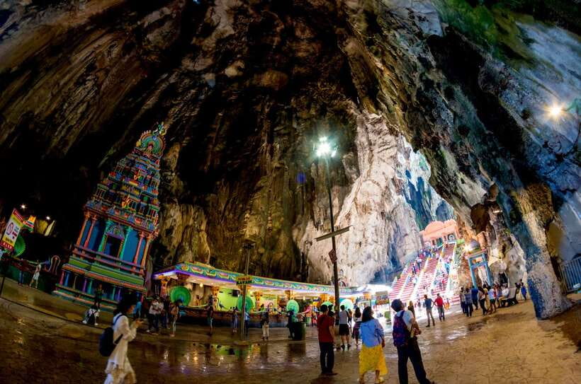 Kuala Lumpur 4-Hour Religious Harmony Tour - The vehicle, guide style, and pace