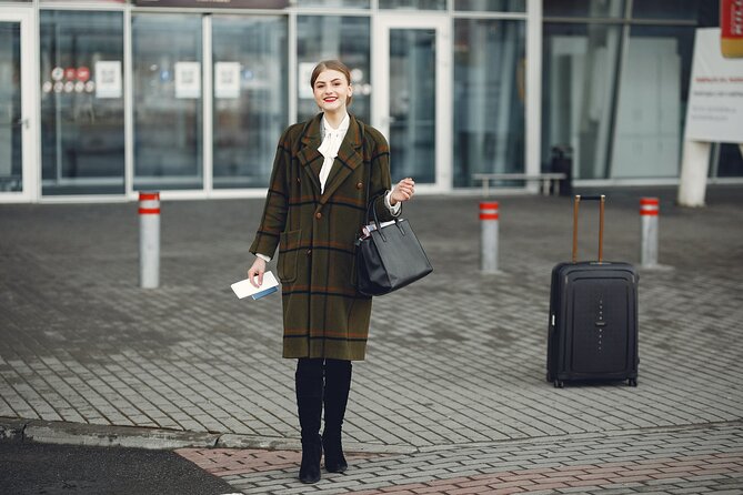 Kuala Lumpur Airport Transfer to Kuala Lumpur City - Luggage, Mobility, and Arrival Comfort