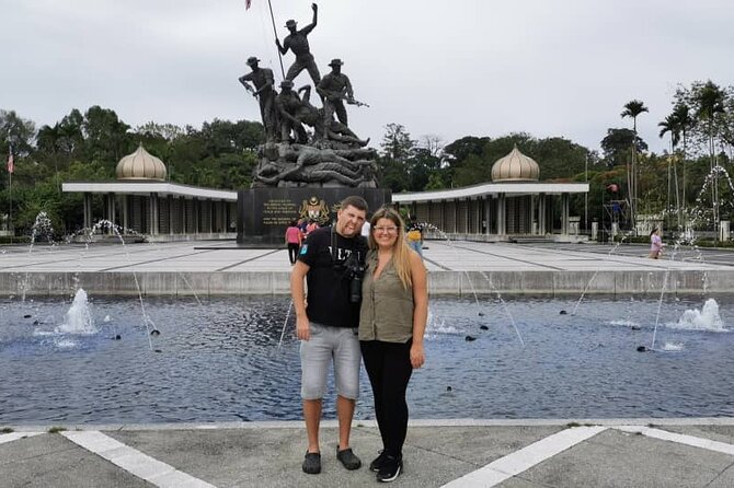 Kuala Lumpur Airport Transit Tour (4 hours) - National Mosque: modern design and a short visit