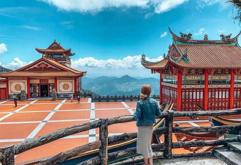 Kuala Lumpur: Batu Caves & Genting Private Day Trip - Riding up to Genting Highlands