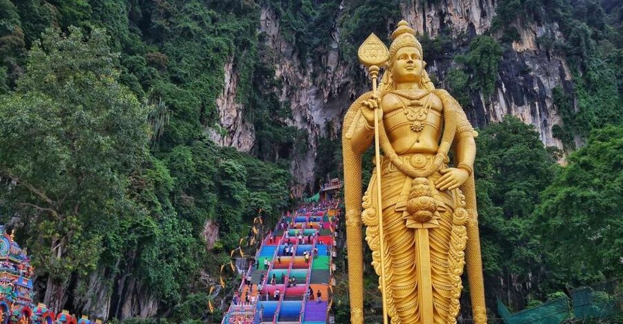 Kuala Lumpur: Batu Caves Half-Day Tour with Pick-Up Option - The ride through Gombak District