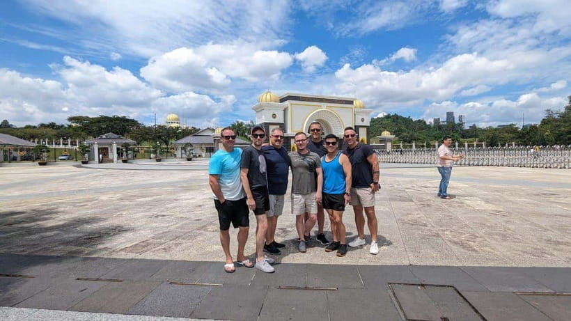 Kuala Lumpur: Batu Caves, Thean Hou Temple & National Mosque - Timing, transport, and the private option