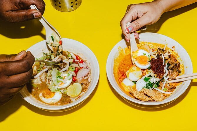 Kuala Lumpur Best Food Tour With A Guide - Guide style and the advantage of a private group
