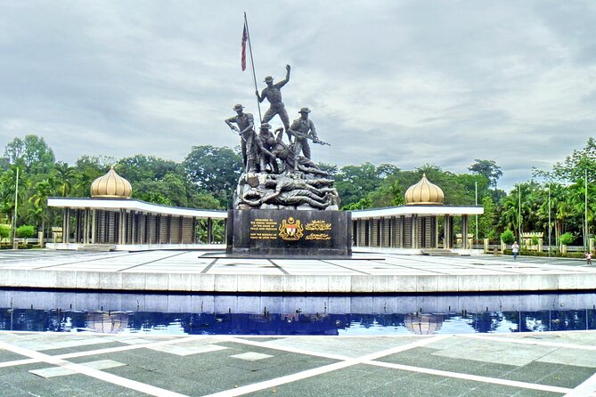 Kuala Lumpur City & Batu Caves Temple Private Tour - Thean Hou Temple on Robson Heights