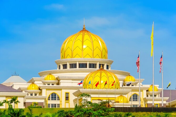 Kuala Lumpur City & Batu Caves Temple Private Tour - Petaling Street and Central Market